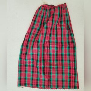 Vintage Silk Plaid Woven Silk Skirt. Size 10